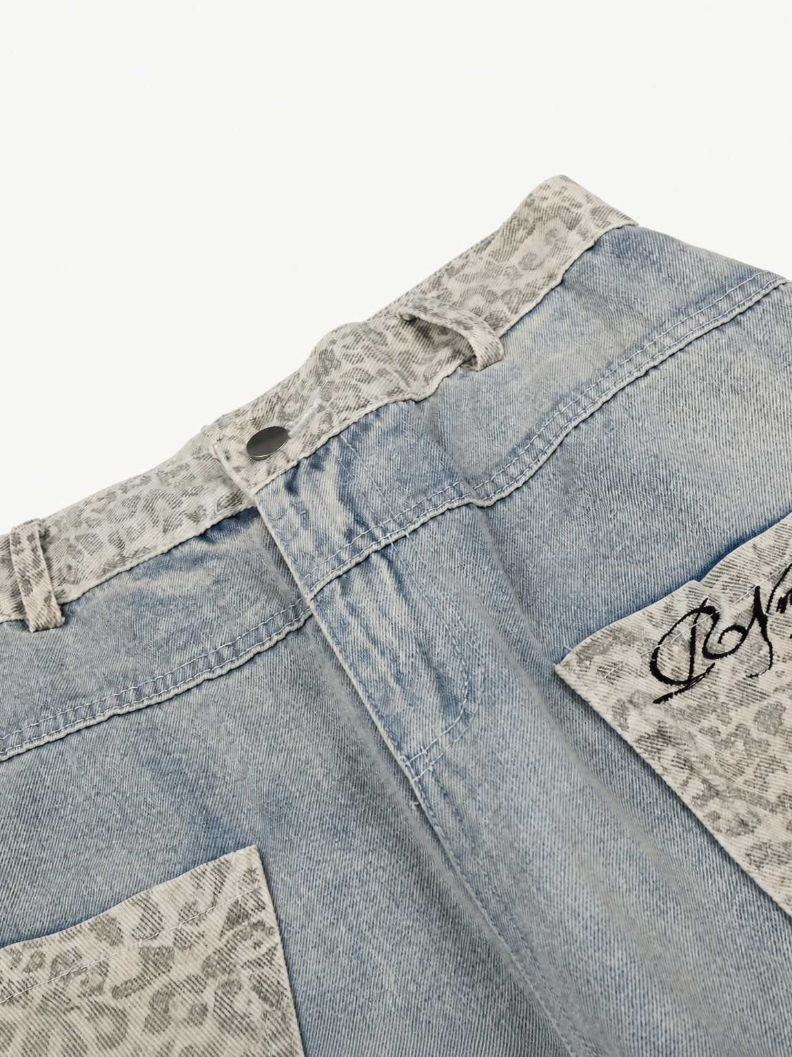 OYL-Lab Leopard Patch Pocket Baggy Balloon Jeans