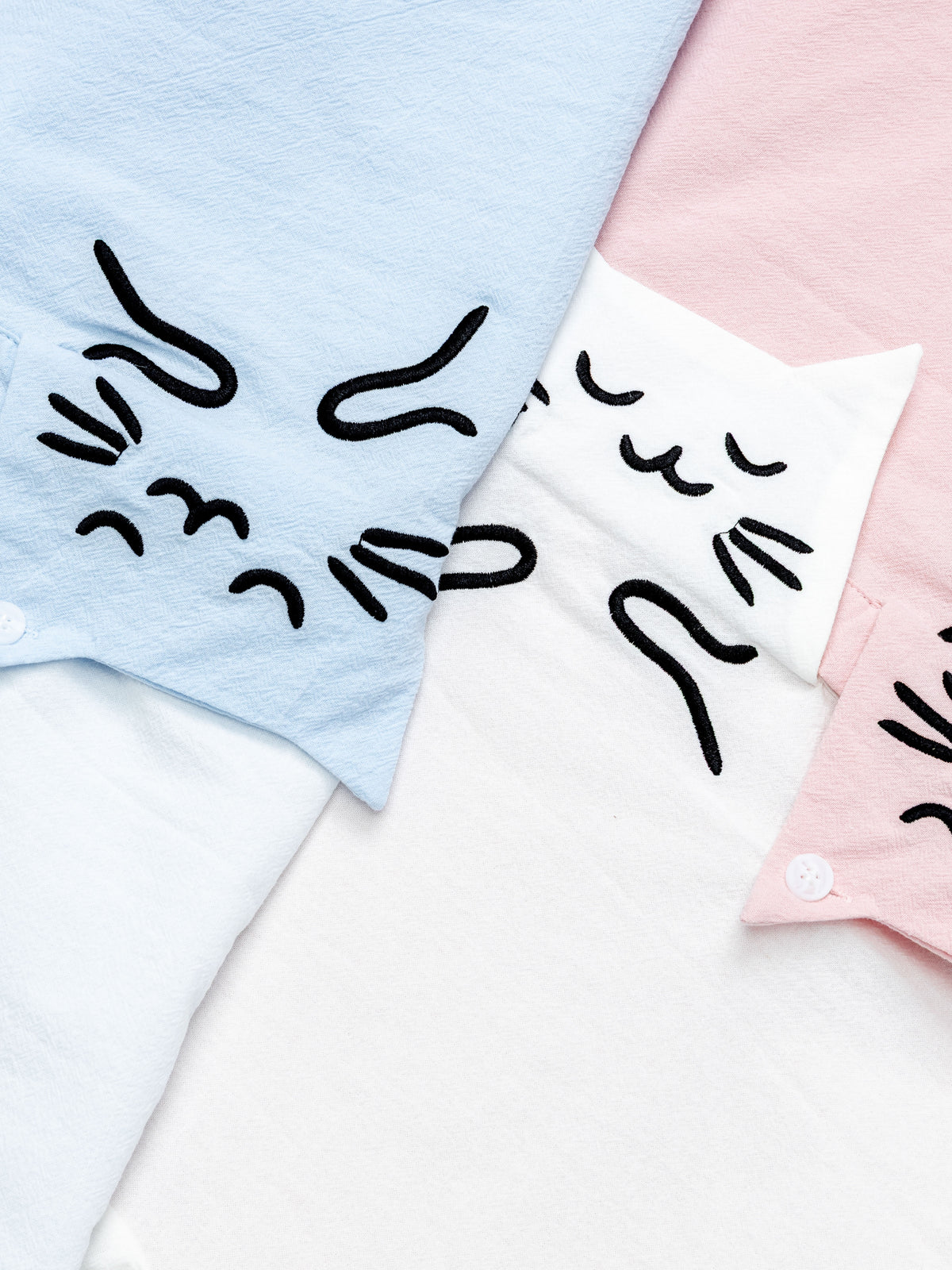 OYL-Lab Color Block Cat Embroidery Short Sleeve Shirt
