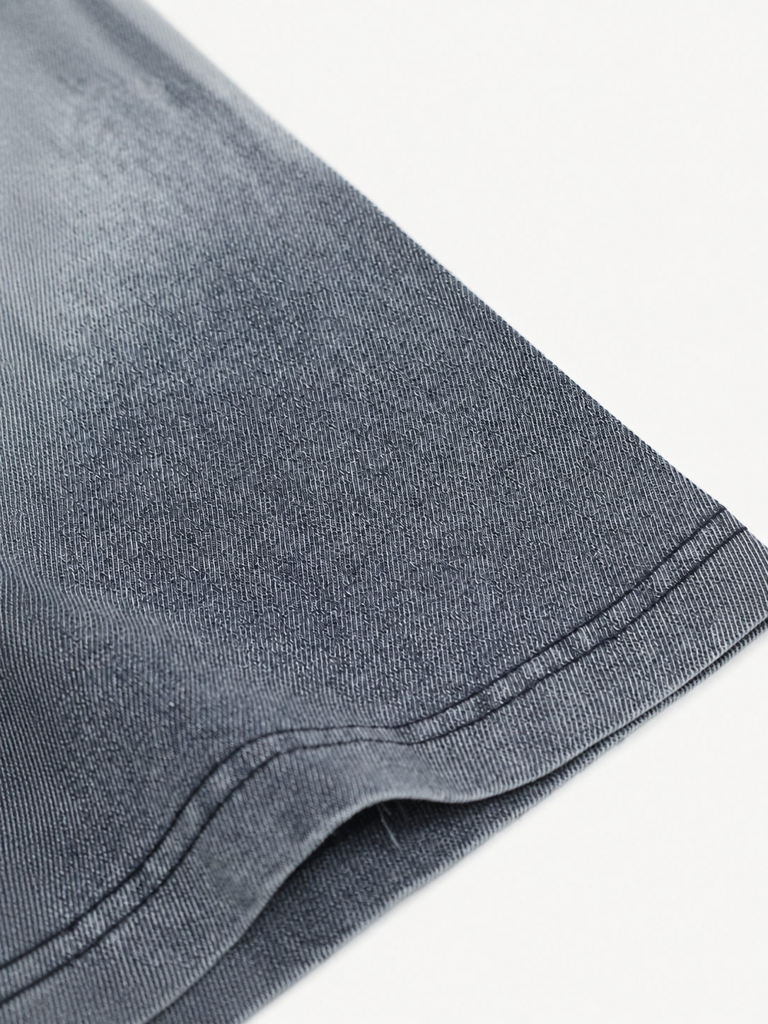 OYL-Lab Gradient Washed Patch Embroidery Tee