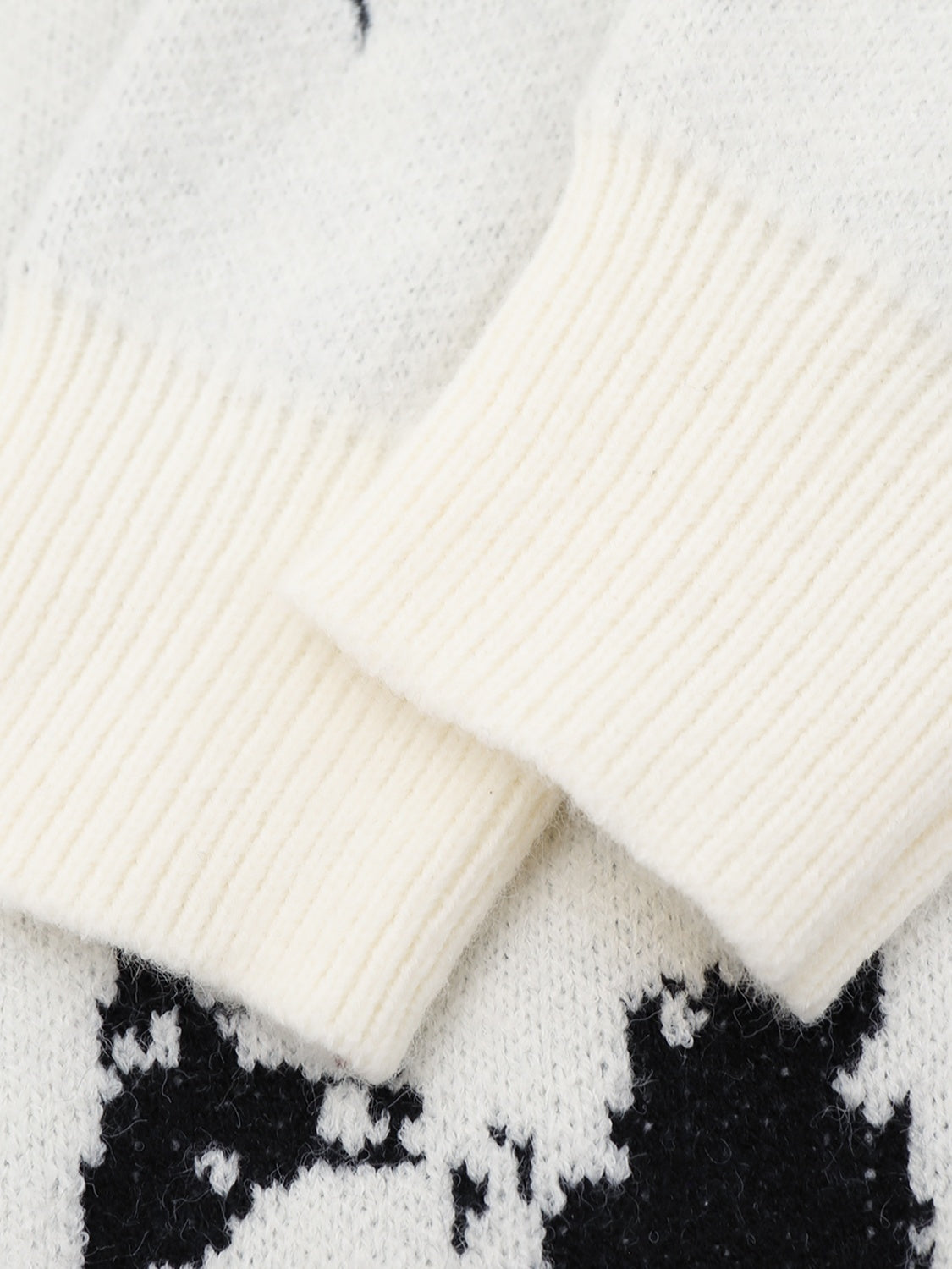 OYL-Lab Cross Figure Jacquard Crewneck Sweater