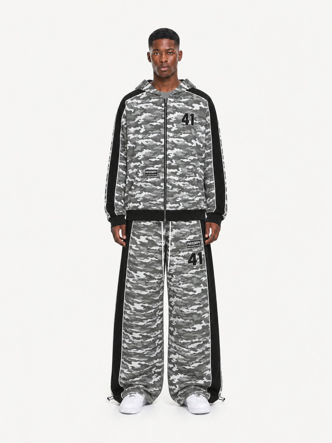 OYL-Lab Camo Contrast Panel Baggy Pants