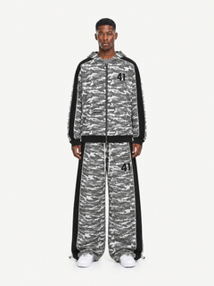 OYL-Lab Camo Contrast Panel Baggy Pants