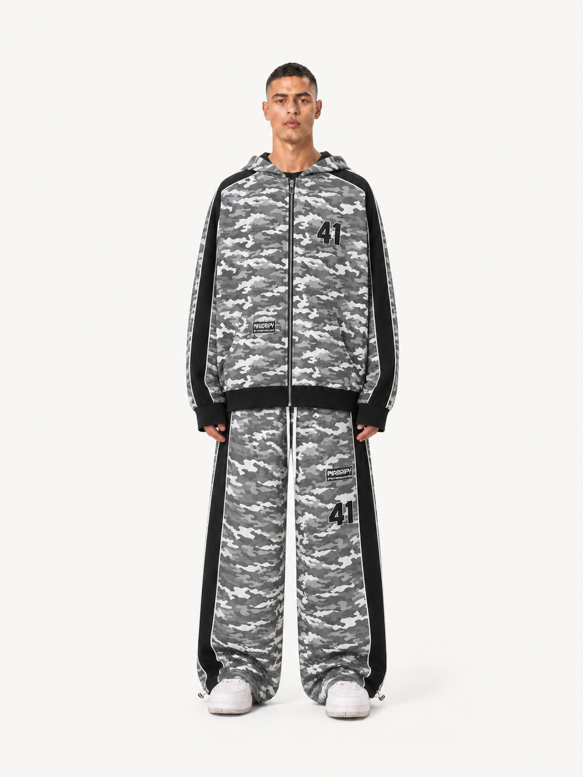 OYL-Lab Camo Contrast Panel Baggy Pants